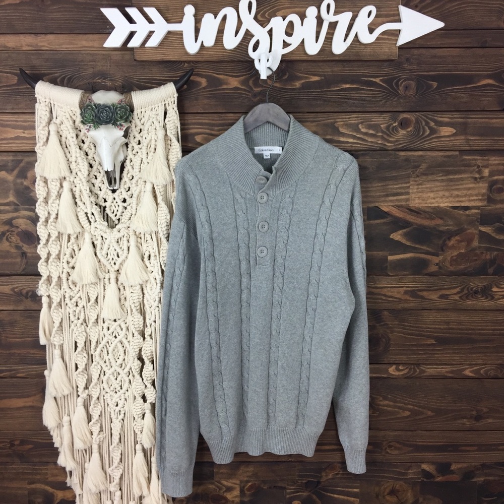Calvin‎ Klein | Braided Cable Knit Quarter Button V-Neckline Gray